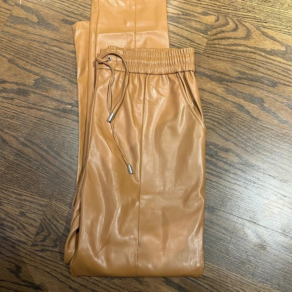 Love Tree Vegan Leather Brown Pants Elastic Wasitband - Picture 4 of 4